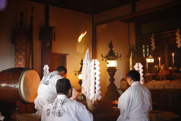 御嶽山冬至星除祭り